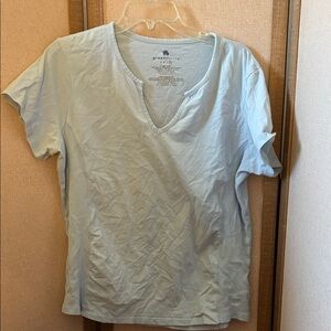 GREEN SOURCE Women's Light Blue V-Neck Top XL